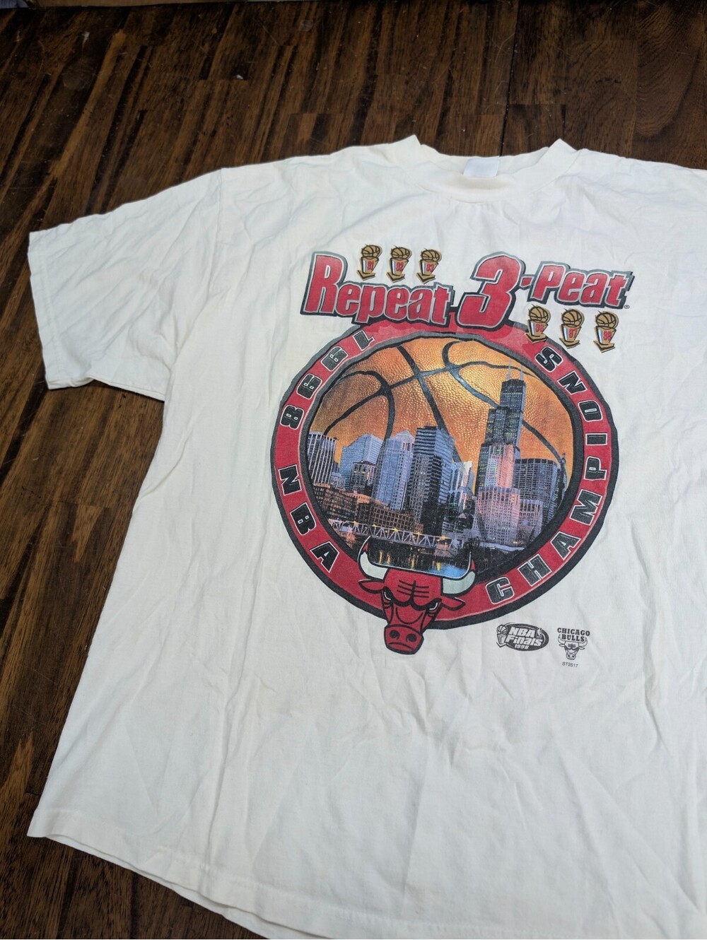 Chicago Bulls Repeat 3 Peat Starter Vintage 1998 T Shirt XL